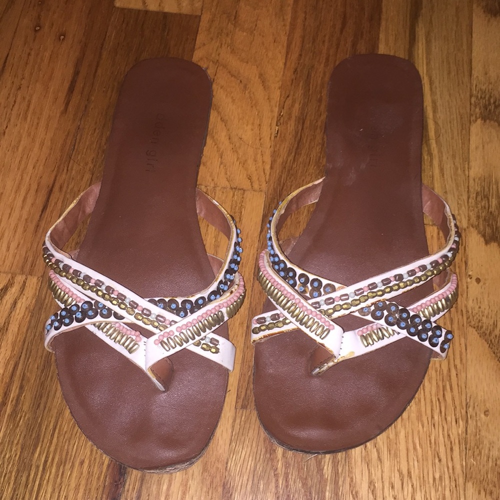 Madden Girl flip flops